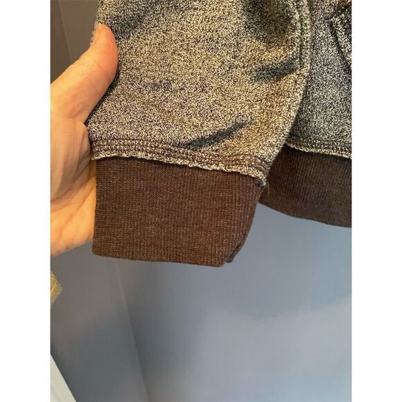 Ladies Large Gray U.S. Army Fort Hood Full Zip Hoodie J America - Standard Size - Picture 3 of 7